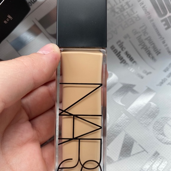 3 Pc New Makeup Bundle - Picture 6 of 12